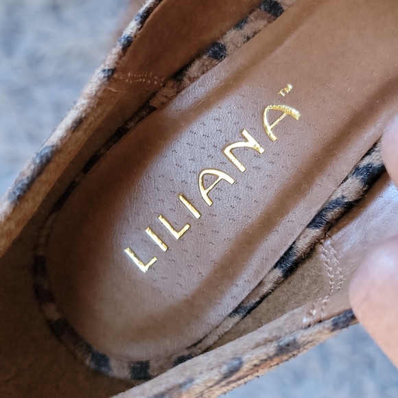 ‼️New Listing ‼️Liliana Leopard Heels - Picture 5 of 7